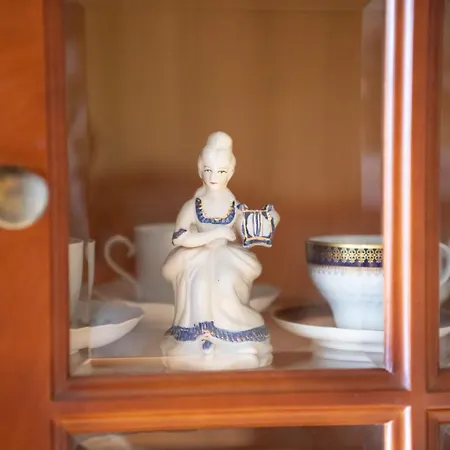 The Pearl Apartment