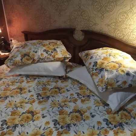 The Pearl Apartment Warna